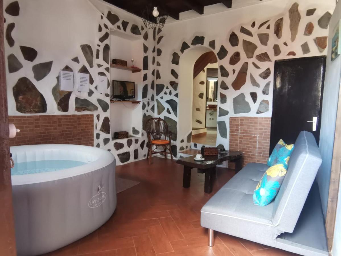 Casita Rural Con Jacuzzi Climatizado. Villa Los Realejos Luaran gambar